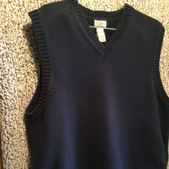L.L. Bean Sweater Vest - Picture 2 of 8